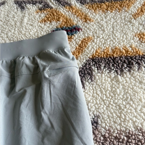 NWT Lululemon Men’s T.H.E. Short *Linerless 7" Size XXL Silver Grey - Picture 5 of 6